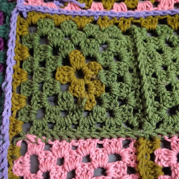 Pink and Purple Patchwork Quilt Cozy Bedding - Picture 4 of 5